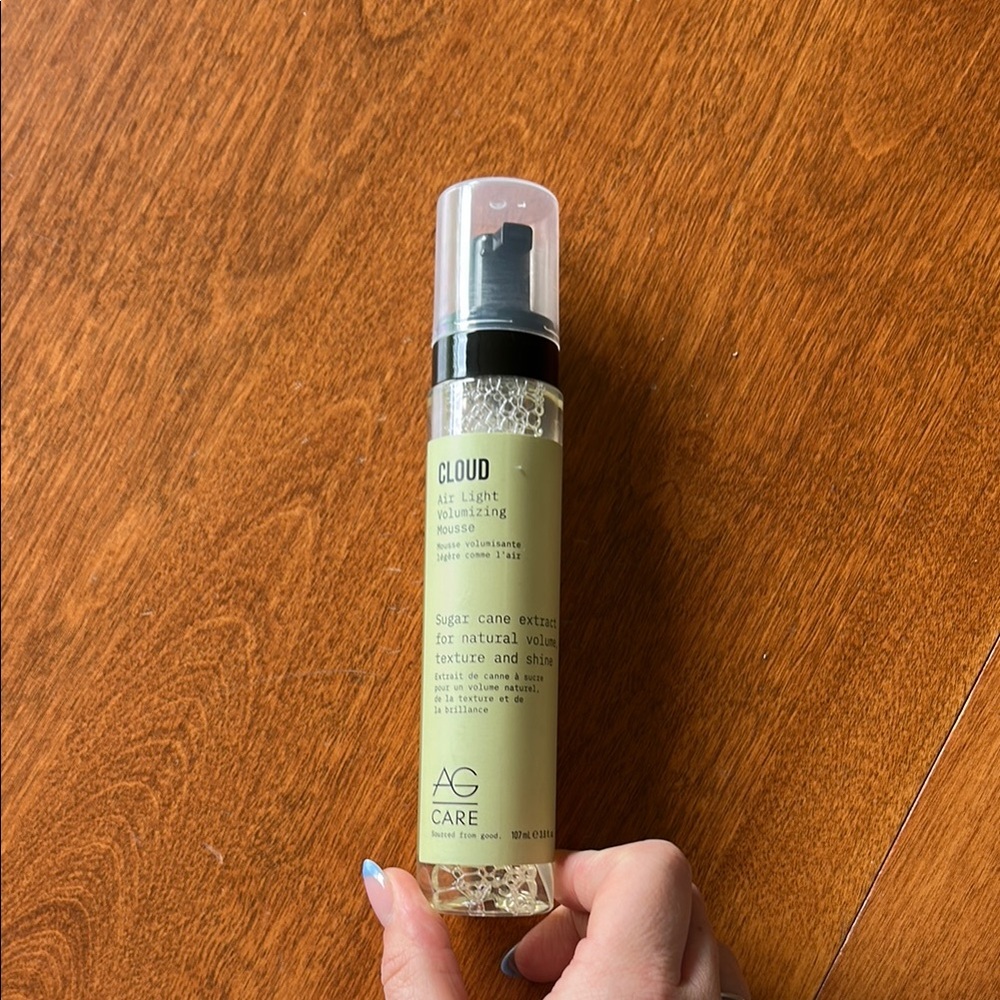 Cloud Air Light Volumizing Mousse
